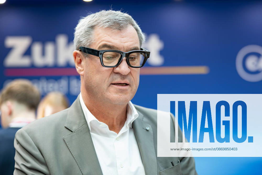 Markus Söder wears Meta glasses at the Junge Union’s Germany Day in Bonn on October 18, 2026. Bavarian Minister-President and CSU Chairman Markus SÖDER (CSU) wears Meta glasses at the company’s booth in the foyer of the World Conference Center Bonn. The Junge Union’s Germany Day takes place from October 16 to 18, 2026 at the World Confere