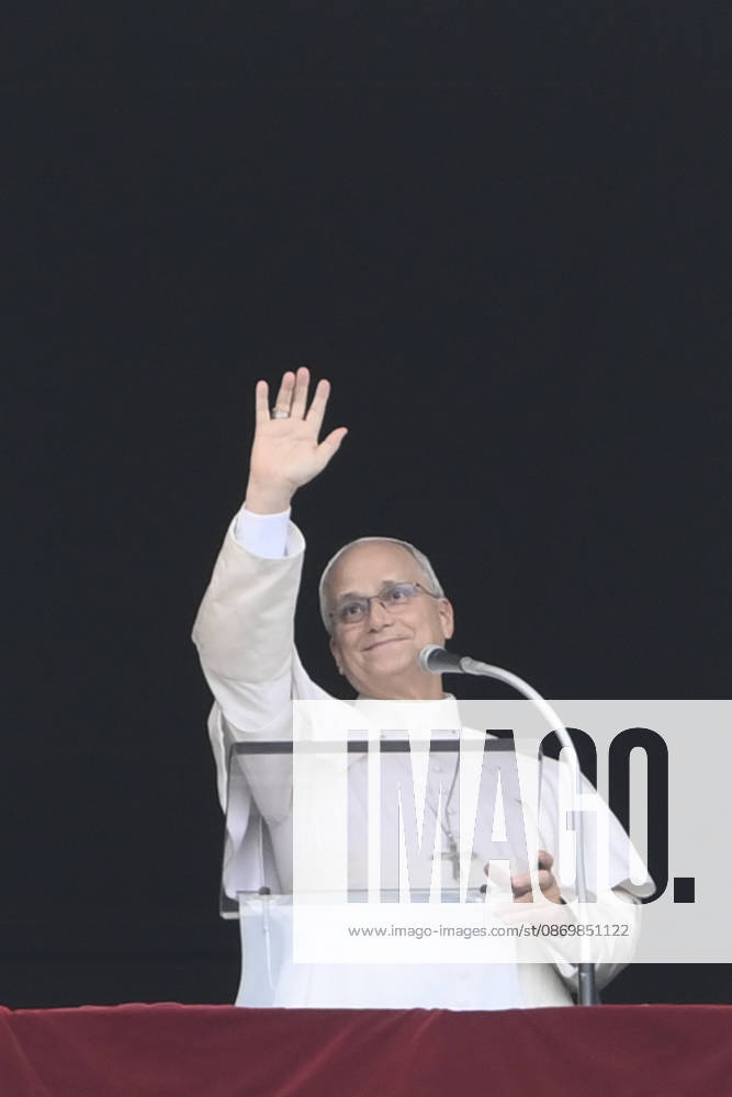 Pope Leo XIV leads Angelus prayer at Vatican VATICAN: VATICAN CITY - OCTOBER 18: Pope Leo XIV addresses the crowd from the window of the apostolic palace overlooking St.Peter s square during his Sunday Angelus prayer at the Vatican on October 18, 2026. Isabella Bonotto Anadolu Vatican City Vatican. Editorial use only. Please get in touch for any other usage.