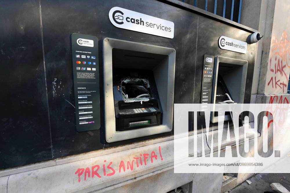 Images of the damage in the aftermath of the October 17, 2026, protests in Paris, Strasbourg-Saint-Denis. The day after violent clashes between protesters and French police during the demonstration against the high cost of living in Paris, France, on October 18, 2026. Lionel Urman, Bestimage, Paris, France