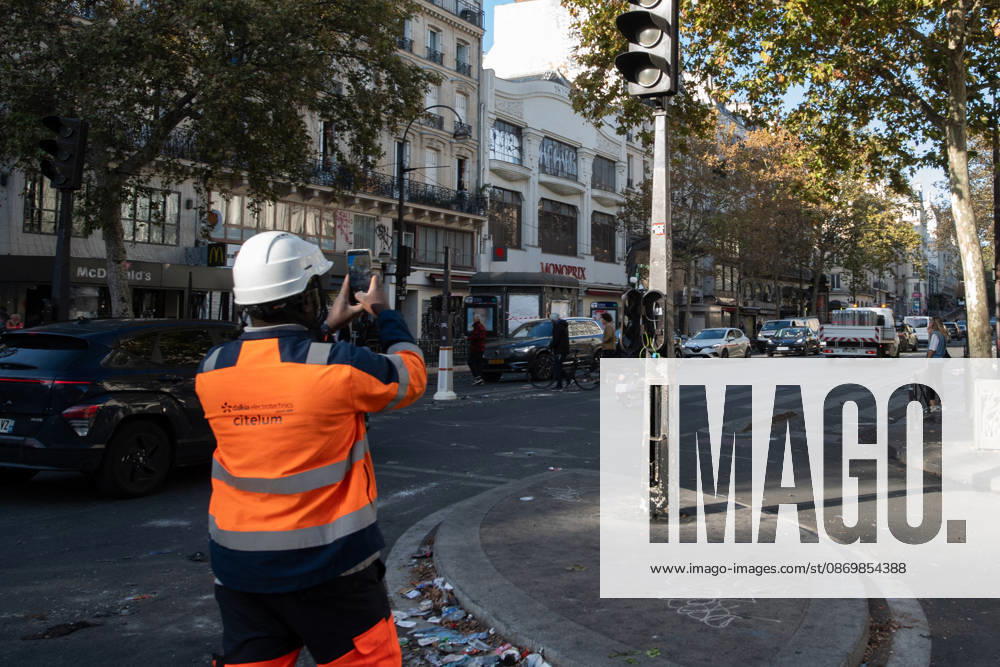 Images of the damage in the aftermath of the October 17, 2026, protests in Paris, Strasbourg-Saint-Denis. The day after violent clashes between protesters and French police during the demonstration against the high cost of living in Paris, France, on October 18, 2026. Lionel Urman, Bestimage, Paris, France