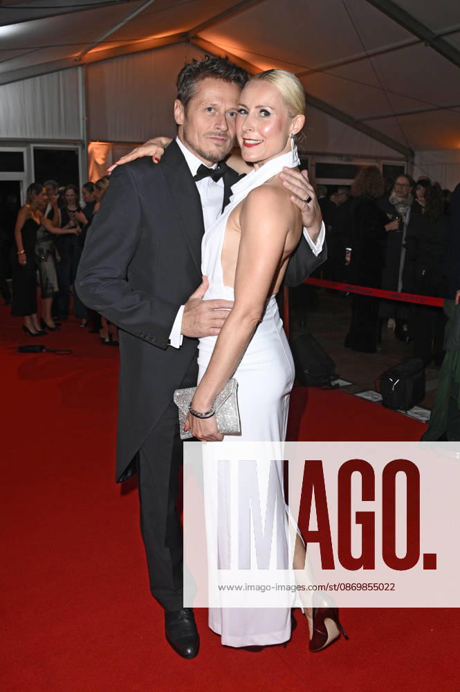 Roman Knizka and Franziska Hippe at the CCC Filmkunst 80th Anniversary Gala at the CCC Film Studios in Berlin, October 17, 2026 Foto:xN.xKubelkax xFuturexImagex ccc_6087