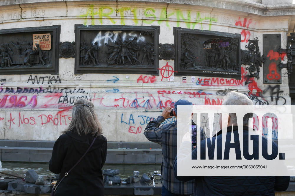 October 17 Protest in Paris: The Day After at Place de la République The day after Violent clashes between protesters and French police during the demonstration against the high cost of living in Paris, France, on October 18, 2026 460560 2026 10 18 Paris France