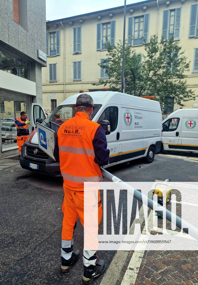 IPA89854735 - Milan, October 18, 2026 Damage caused during the protest by activists on Saturday evening at Foot Luker on Corso Vittorio Emanuele and Via Crocefisso