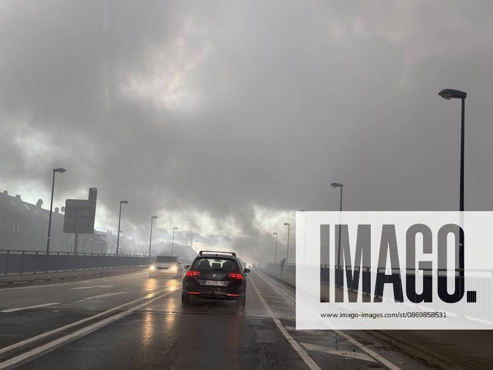 Major Fire in Wismar Wismar, October 18, 2026 An old warehouse on Platter Kamp Street in Wismar is on fire. The fire has disrupted train service, among other things. Wismar, Mecklenburg-Western Pomerania, Germany