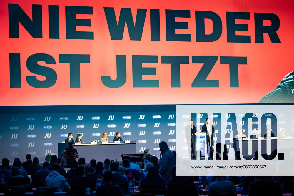 Johannes Winkel, National Chair of the JU, and Johannes Volkmann, politician and member of the Bundestag, submit a motion regarding the start of coalition negotiations in Berlin, state politics, against hatred of Jews and anti-Semitism, and in light of the recent riots in France. Neve