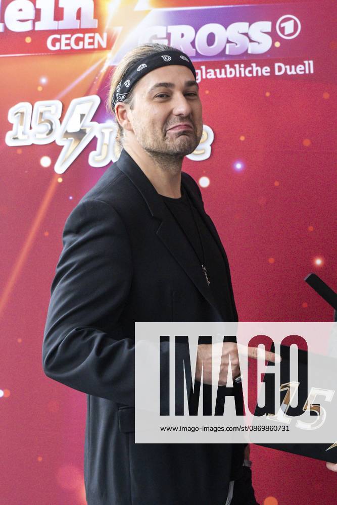 ABB KLEINGROSS David Garrett at the photo call for the ARD TV show Klein gegen Groß: The Incredible Duel —the 15th-anniversary special—at Studio H in Berlin Adlershof on October 18, 2026, Berlin, Germany