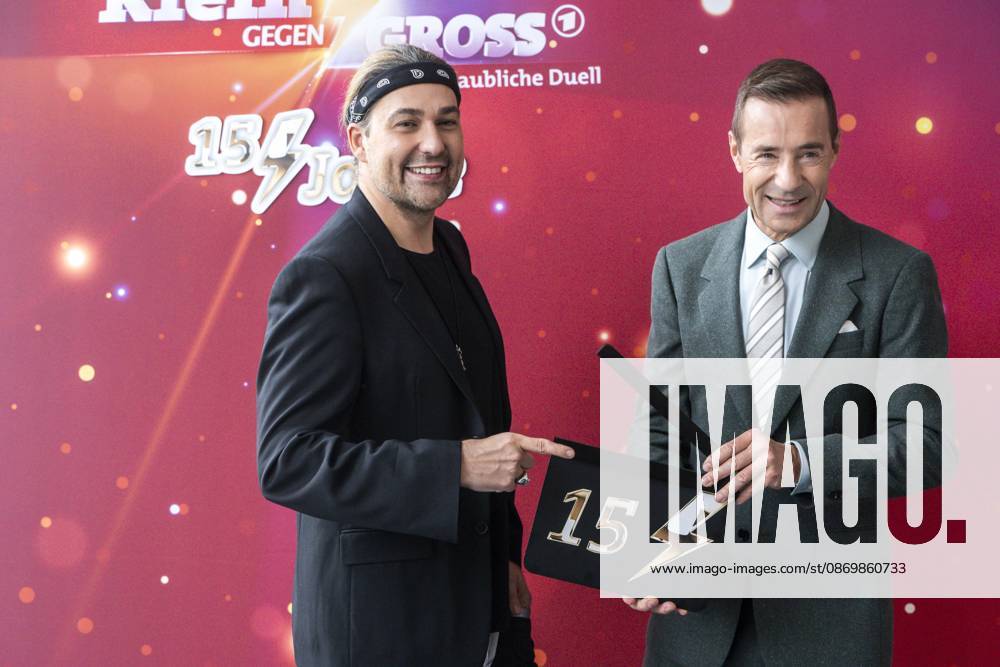 ABB KLEINGROSS David Garrett and Kai Pflaume at a photo call for the ARD TV show *Klein gegen Groß: The Incredible Duel*—the 15th-anniversary special—at Studio H in Berlin Adlershof on October 18, 2026, Berlin, Germany