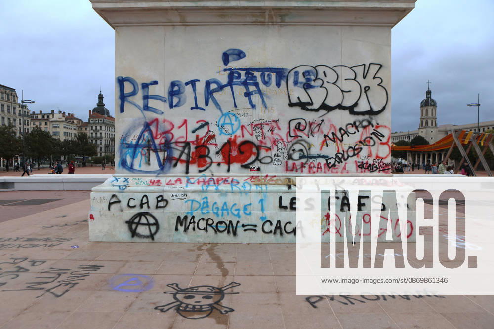 Illustration, October 18, 2026, showing the aftermath of the previous day’s protest in Lyon. Building on the momentum of the high school student movement, the October 17, 2026, protest against the high cost of living was intended to bring together the struggles of high school students, retirees, and former Yellow Vests —a convergence that was ultimately overshadowed by unprecedented property damage, violence, and looting in Paris and here in the provinces. Pascal Fayolle, Bestimage. On October 18, 2026, the aftermath of the previous day’s demonstration in Lyon was on full display. Intended as a continuation of the high school student movement, the protest against the high cost of living on October 17, 2026, was intended to foster a conver