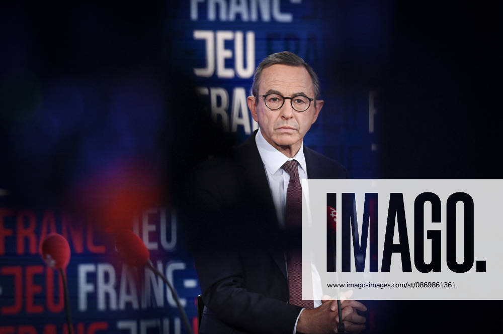 Bruno Retailleau on Franc Jeu - Paris Bruno Retailleau candidate for the 2027 presidential election poses for pictures for Franc Jeu on France 2 channel in Paris, France on October 18, 2026. Photo by Stephane Le Tellec ABACAPRESS.COM Paris France