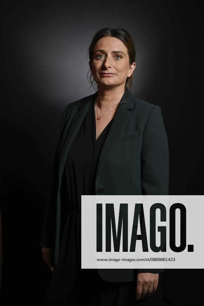 Marine Tondelier on Franc Jeu - Paris Leader of the Ecologists and French candidate for presidency Marine Tondelier poses for pictures for Franc Jeu on France 2 channel in Paris, France on October 18, 2026. Photo by Stephane Le Tellec ABACAPRESS.COM Paris France