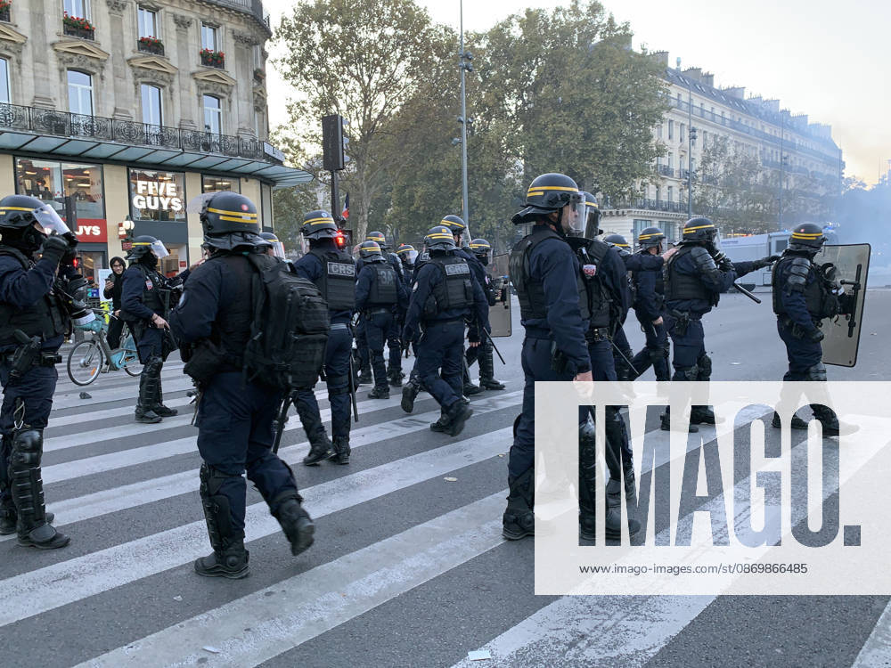 Rioters clash with security forces at Republic Square in Paris as fresh clashes broke out on Sunday, October 18, 2026, a day after France suffered one of its worst days of unrest in years. Nationwide demonstrations erupted into riots on Saturday, with a town hall torched, shops ransacked, and buildings covered in graffiti as violent groups clashed with police in cities across the country. PAR20261018202 MAYAxVIDON-WHITE
