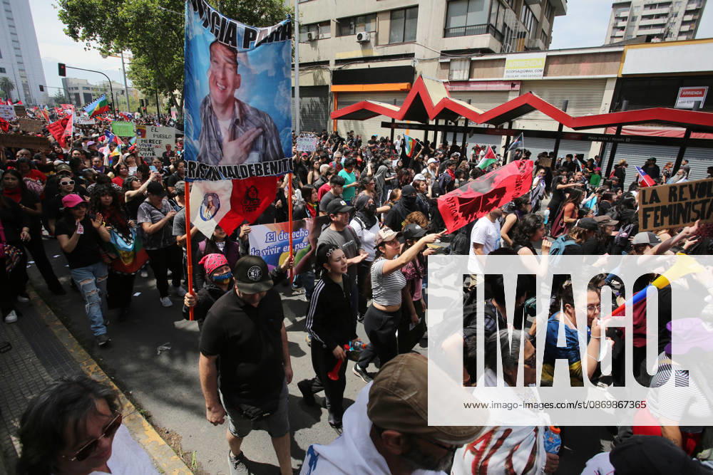 Commemoration of the 7th Anniversary of the Social Uprising in Santiago Jonnathan Oyarzun Aton Chile, Aton 1200711