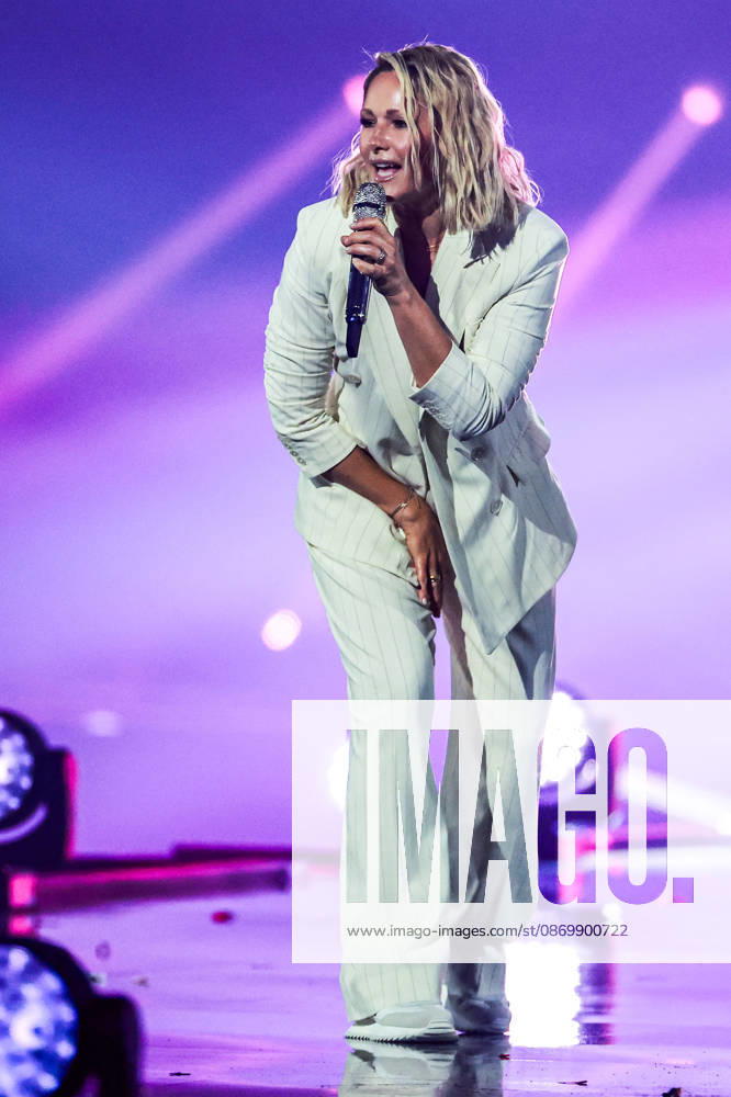 Schlagerboom 2026: Everything Sparkles, Everything Glitters on October 17, 2026, at the Westfalenhalle in Dortmund. Helene Fischer. Photo: osnapix, Marcus Hirnschal. Schlagerboom 2026: Everything Sparkles, Everything Glitters MH