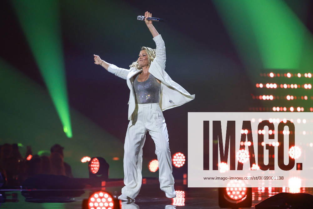 Schlagerboom 2026: Everything Sparkles, Everything Glitters on October 17, 2026, at the Westfalenhalle in Dortmund. Helene Fischer. Photo: osnapix, Marcus Hirnschal. Schlagerboom 2026: Everything Sparkles, Everything Glitters MH