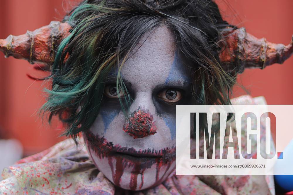 19th annual Zombie Walk Mexico 2026 MEXICO CITY, MEXICO - OCTOBER 18, 2026: Participants in the 19th annual Zombie Walk Mexico 2026, dressed as the living dead, monsters, and horror characters, gather at the Monument to the Revolution in Mexico City. Mexico City Mexico