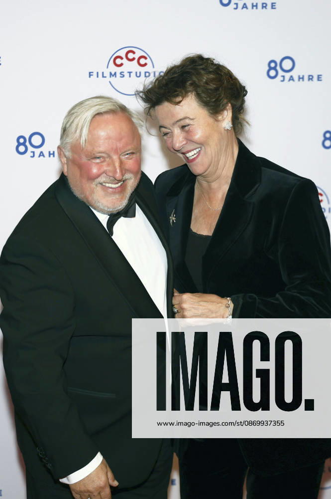 Axel Prahl and Margarita Broich at the 80th Anniversary CCC Filmkunst Gala at the CCC Film Studios in Berlin, October 17, 2026 Foto:xAgenturxWehnertx Vinagex xFuturexImagex ccc_6128