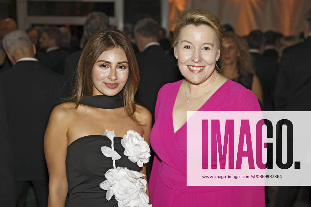 Melisa Gelen and Franziska Giffey at the 80th Anniversary CCC Filmkunst Gala at the CCC Film Studios in Berlin, October 17, 2026 Foto:xAgenturxWehnertx Vinagex xFuturexImagex ccc_6134