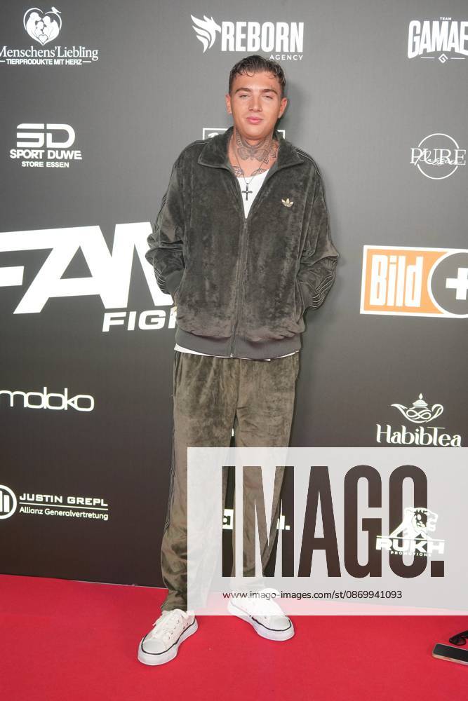 Fame Fighting 4 in Essen 2026: Giuliano Lorenzo Hediger at the Fame Fighting 4 celebrity boxing event on October 17, 2026, at the Grugahalle in Essen, North Rhine-Westphalia