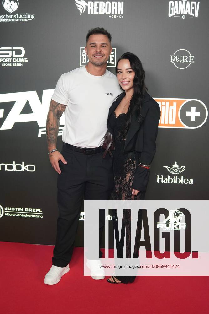 Fame Fighting 4 in Essen 2026: Tobias Pietrek with his girlfriend Mina at the Fame Fighting 4 celebrity boxing event on October 17, 2026, at the Grugahalle in Essen, North Rhine-Westphalia