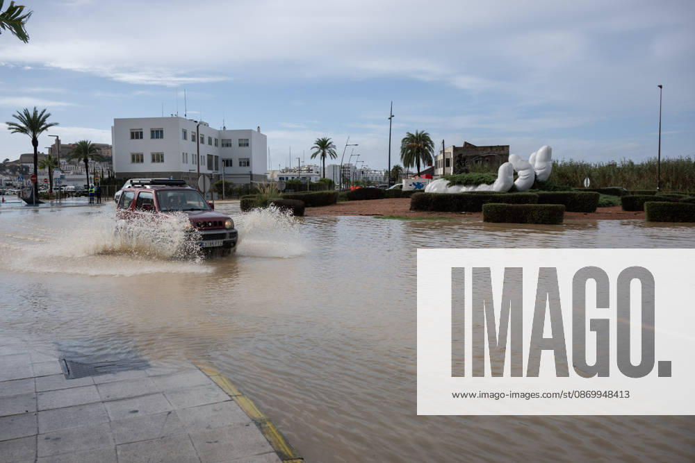 The UME is deployed in Ibiza and Mallorca to assist with incidents caused by Storm Adam. UME personnel deployed on the streets of Ibiza to mitigate the effects of Storm Adam, on October 19, 2026, in Eivissa, Balearic Islands, Spain. The Military Emergency Unit (UME) has mobilized units from its third battalion at the Valencia base to set sail for Eivissa and Mallorca. The military unit confirmed this on its social media account on platform X, with a message stating that their mission will be to collaborate with emergency services in response to incidents resulting from Storm Adam. OCTOBER 19, 2026 Germá, Spain