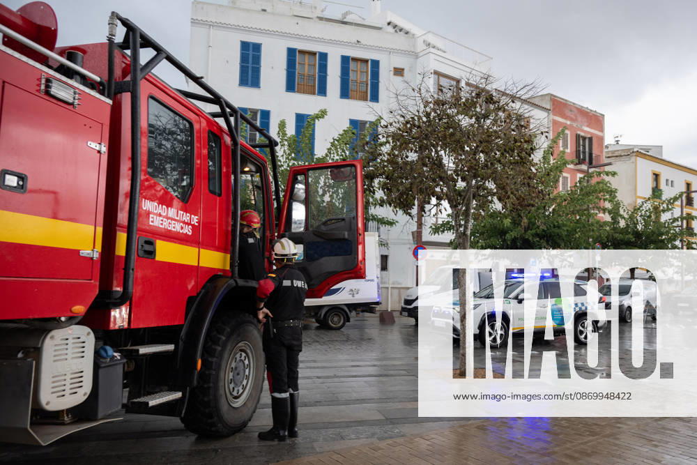 The UME is deployed in Ibiza and Mallorca to assist with incidents caused by Storm Adam. UME personnel deployed on the streets of Ibiza to mitigate the effects of Storm Adam, on October 19, 2026, in Eivissa, Balearic Islands, Spain. The Military Emergency Unit (UME) has mobilized units from its third battalion at the Valencia base to set sail for Eivissa and Mallorca. The military unit confirmed this on its social media account on platform X, with a message stating that their mission will be to collaborate with emergency services in response to incidents resulting from Storm Adam. OCTOBER 19, 2026 Germá, Spain