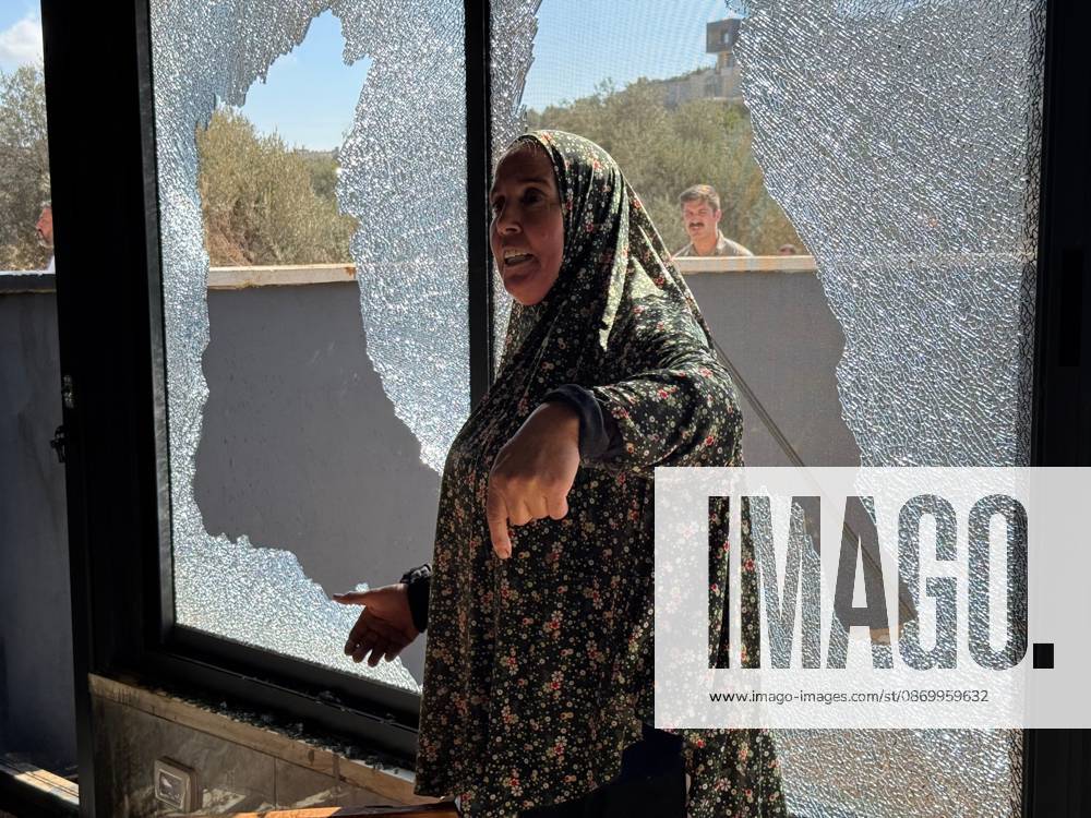Settlers attack Turmus Ayya homes TURMUS AYYA, PALESTINE - OCTOBER 19, 2026: Israeli settlers attacked two houses in the town of Turmus Ayya, north of Ramallah in the occupied West Bank, smashing windows and trying to set one of the houses on fire. The settlers also set a vehicle ablaze during the attack. Ramallah Palestine, State of