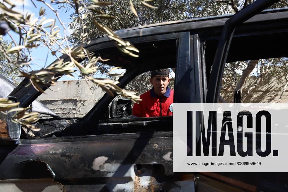 Settlers attack Turmus Ayya homes TURMUS AYYA, PALESTINE - OCTOBER 19, 2026: Israeli settlers attacked two houses in the town of Turmus Ayya, north of Ramallah in the occupied West Bank, smashing windows and trying to set one of the houses on fire. The settlers also set a vehicle ablaze during the attack. Ramallah Palestine, State of