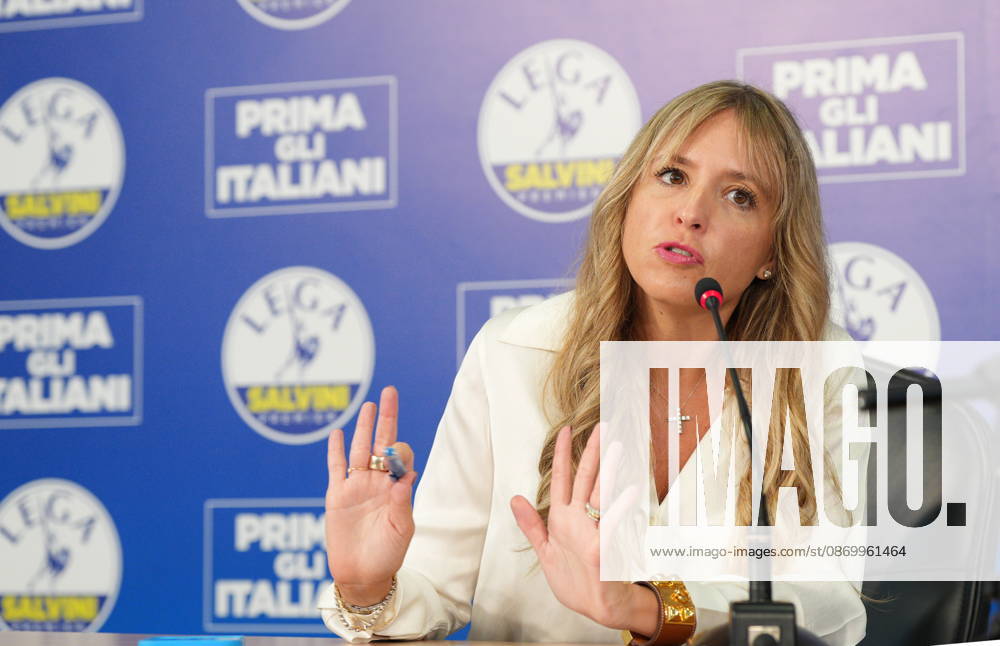 IPA89909149 - Milan, October 19, 2026: Matteo Salvini at the presentation of the new anti-Maranza bill at the Lega headquarters on Via Bellerio; photo by Silvia Sardone
