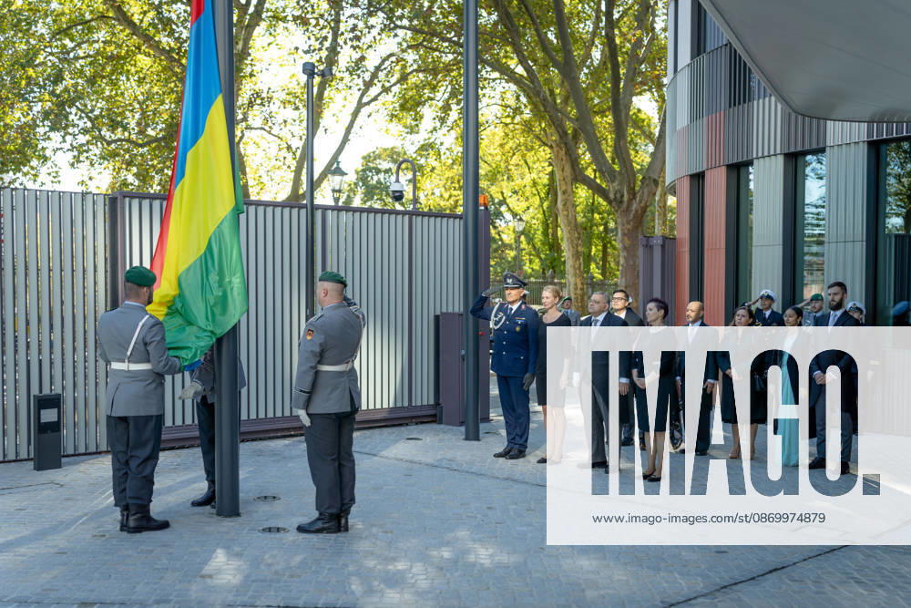 Federal President Frank-Walter Steinmeier, Accreditation of Ambassadors, Berlin, Official Residence at Spreebogen, Federal President Frank-Walter Steinmeier, Accreditation of Ambassadors, Ambassador of Tonga, Titilupe Fanetupouvava u Tu ivakano, Berlin, Berlin, GER