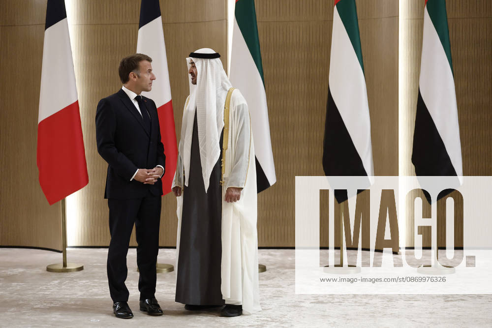 President Macron Visit To Middle East - Abu Dhabi Sheikh Mohamed bin Zayed Al Nahyan, President of the United Arab Emirates (UAE), welcomes French President Emmanuel Macron upon his arrival at Zayed International Airport in Abu Dhabi, United Arab Emirates, October 19, 2026. Photo by Benoit Tessier Pool ABACAPRESS.COM Abu Dhabi United Arab Emirates