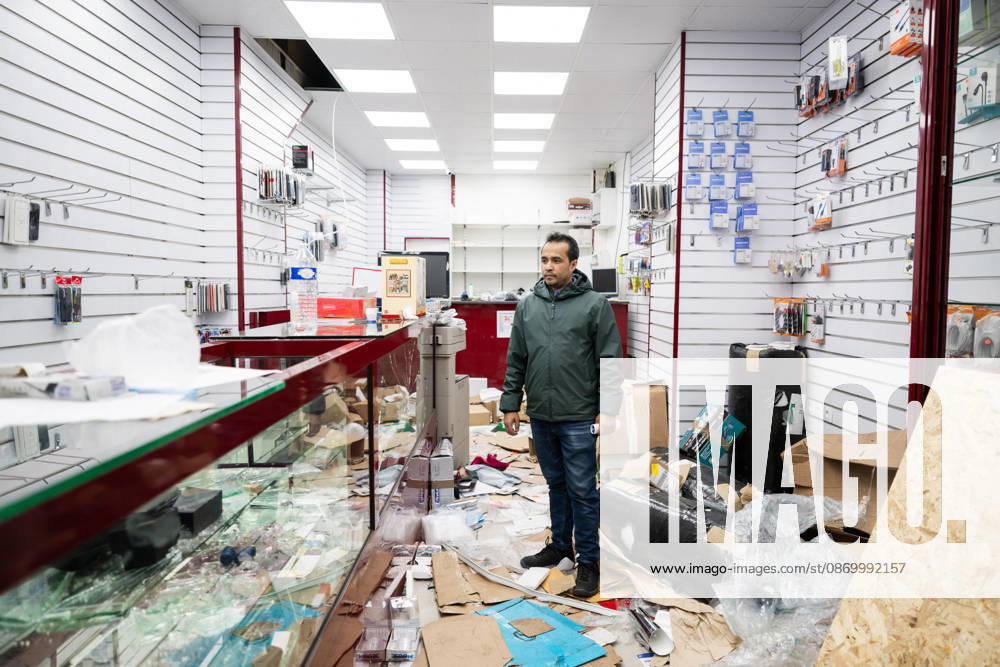 Shops Looted After the October 17th Demonstration - Paris AJ This photo shows the Owner of the store Lyca Mobile at the Boulevard de Magenta store after it has been looted, ransacked, and vandalized on October 19, 2026 two days after riots and looting occurred (pillage) on the sidelines of nationwide cost-of-living demonstrations. Photo by Alexis Jumeau ABACAPRESS.COM Paris France