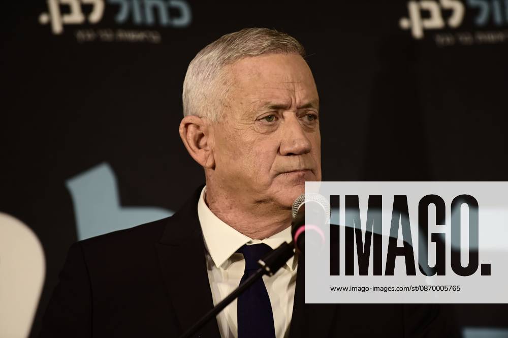 Benny Gantz, chairman of Israel s Blue and White party, holds a press conference in Ramat Gan, Israel, October 19, 2026, during which he announces his withdrawal from the upcoming elections. Ramat-Gan Israel - ZUMAq101 20261019_zna_q101_059