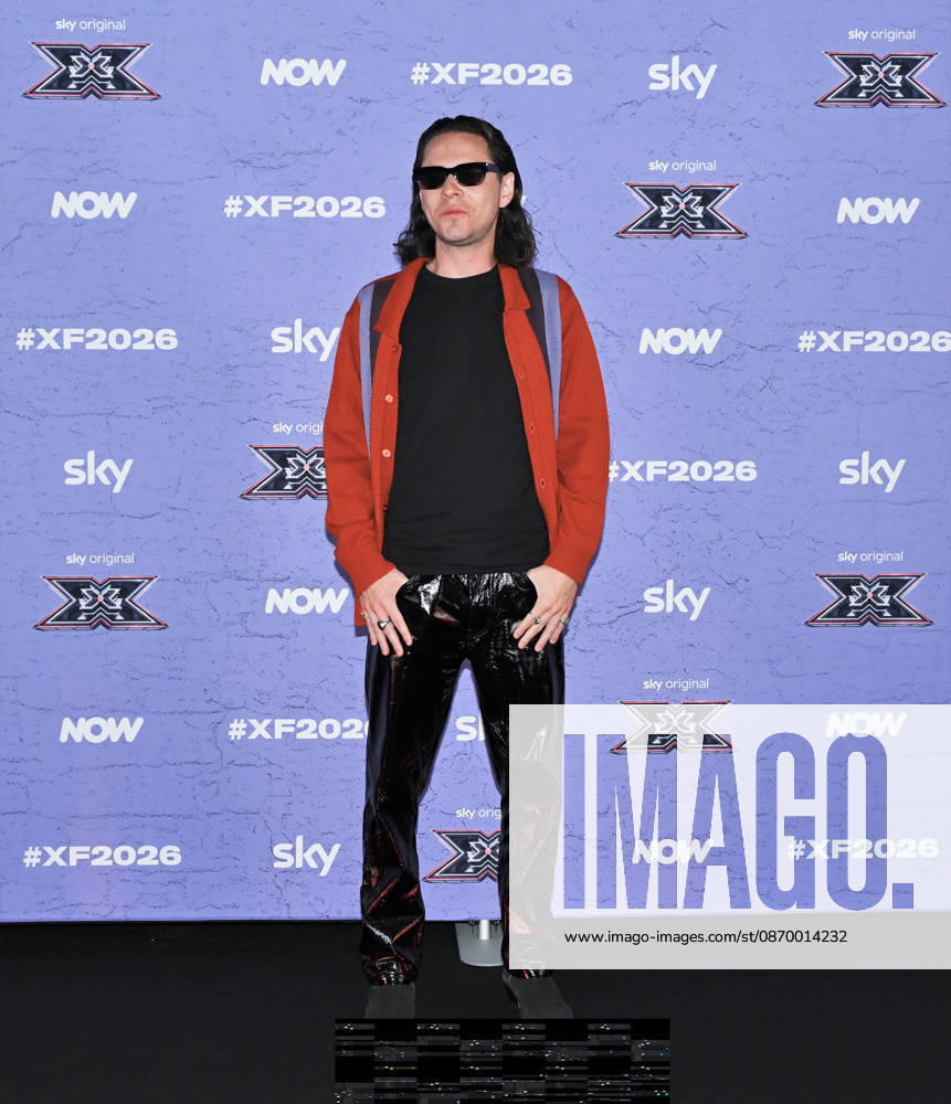 IPA89927888 - Milan, Italy: X Factor 2026 photocall featuring the 12 official contestants JAKE LA FURIA S TEAM In the photo: Alex Fontana (Alessandro Davide Fontana)