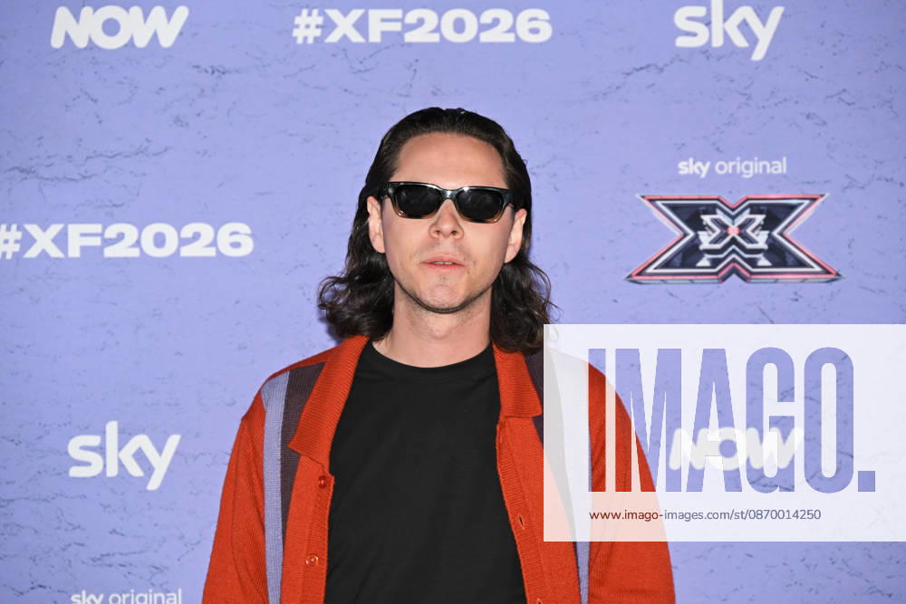 IPA89927894 - Milan, Italy: X Factor 2026 photocall featuring the 12 official contestants JAKE LA FURIA S TEAM In the photo: Alex Fontana (Alessandro Davide Fontana)