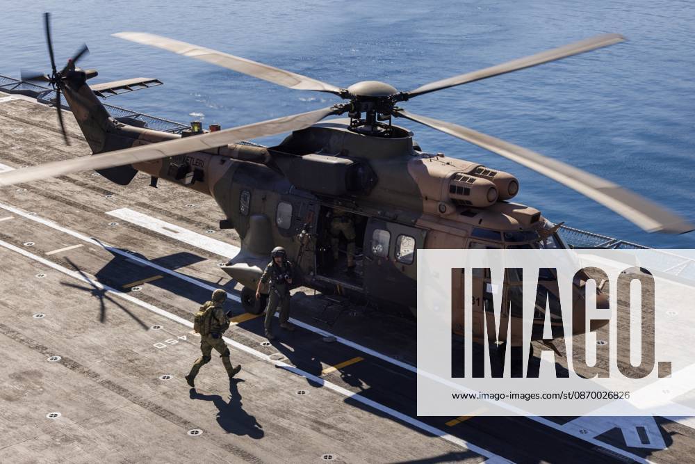 Orikun, The Netherlands, 2026-10-19 10:44:45 ORIKUN, 19-10-2026, The Turkish Navy s amphibious assault and drone ship TCG Anadolu (L400) is participating in NATO Exercise Neptune Strike 26-4. This exercise runs from 16 October to 5 November. During this exercise, NATO organized a demonstration for Distinguished Visitors and the media to showcase the Anadolu s spearhead operations in the form of a simulated amphibious strike on Pasha Beach. Photo: NLBeeld Robert Meerding Credit: NL Beeld Robert Meerding Inc
