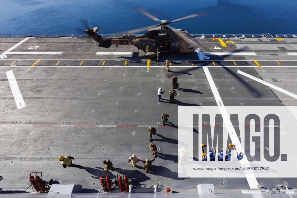 Orikun, The Netherlands, 2026-10-19 10:01:17 ORIKUN, 19-10-2026, The Turkish Navy s amphibious assault and drone ship TCG Anadolu (L400) is participating in NATO Exercise Neptune Strike 26-4. This exercise runs from 16 October to 5 November. During this exercise, NATO organized a demonstration for Distinguished Visitors and the media to showcase the Anadolu s spearhead operations in the form of a simulated amphibious strike on Pasha Beach. Photo: NLBeeld Robert Meerding Credit: NL Beeld Robert Meerding Inc