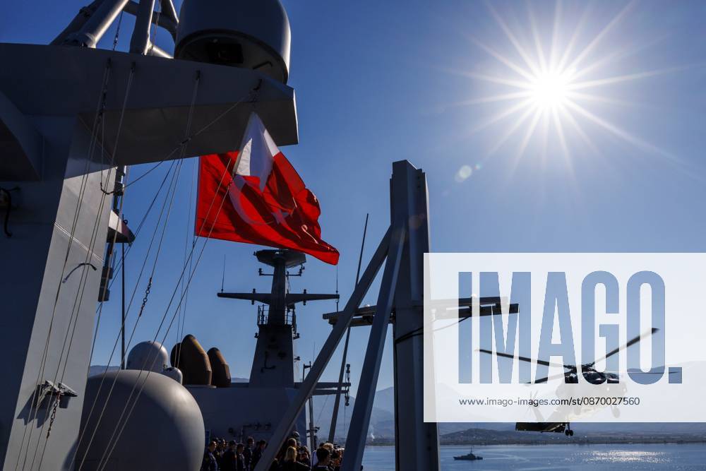 Orikun, The Netherlands, 2026-10-19 10:58:50 ORIKUN, 19-10-2026, The Turkish Navy s amphibious assault and drone ship TCG Anadolu (L400) is participating in NATO Exercise Neptune Strike 26-4. This exercise runs from 16 October to 5 November. During this exercise, NATO organized a demonstration for Distinguished Visitors and the media to showcase the Anadolu s spearhead operations in the form of a simulated amphibious strike on Pasha Beach. Photo: NLBeeld Robert Meerding Credit: NL Beeld Robert Meerding Inc