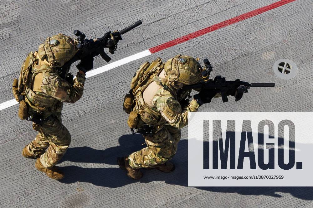 Orikun, The Netherlands, 2026-10-19 10:59:43 ORIKUN, 19-10-2026, The Turkish Navy s amphibious assault and drone ship TCG Anadolu (L400) is participating in NATO Exercise Neptune Strike 26-4. This exercise runs from 16 October to 5 November. During this exercise, NATO organized a demonstration for Distinguished Visitors and the media to showcase the Anadolu s spearhead operations in the form of a simulated amphibious strike on Pasha Beach. Photo: NLBeeld Robert Meerding Credit: NL Beeld Robert Meerding Inc