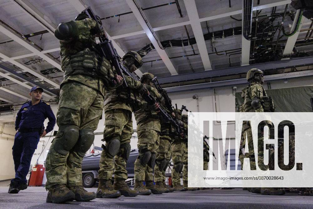 Orikun, The Netherlands, 2026-10-19 11:25:20 ORIKUN, 19-10-2026, The Turkish Navy s amphibious assault and drone ship TCG Anadolu (L400) is participating in NATO Exercise Neptune Strike 26-4. This exercise runs from 16 October to 5 November. During this exercise, NATO organized a demonstration for Distinguished Visitors and the media to showcase the Anadolu s spearhead operations in the form of a simulated amphibious strike on Pasha Beach. Photo: NLBeeld Robert Meerding Credit: NL Beeld Robert Meerding Inc