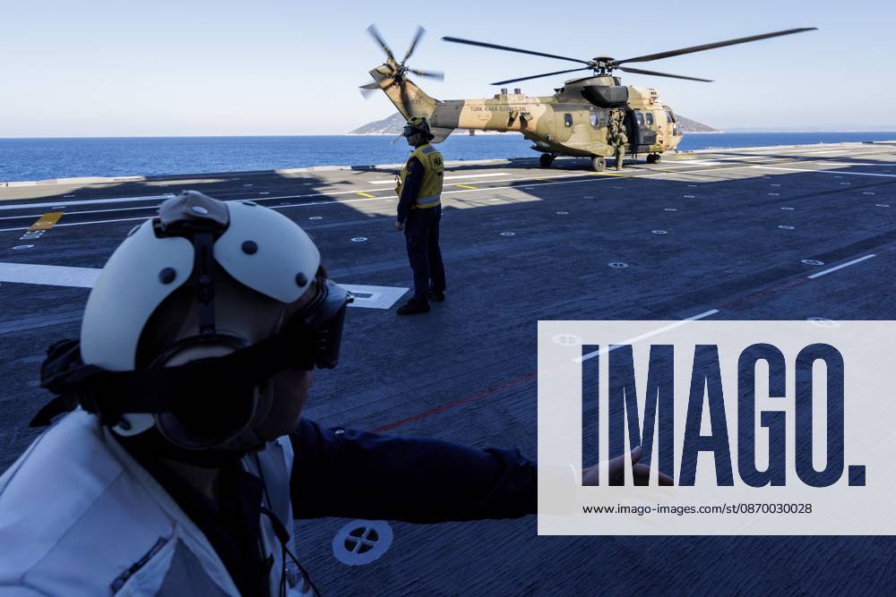 Orikun, The Netherlands, 2026-10-19 13:56:54 ORIKUN, 19-10-2026, The Turkish Navy s amphibious assault and drone ship TCG Anadolu (L400) is participating in NATO Exercise Neptune Strike 26-4. This exercise runs from 16 October to 5 November. During this exercise, NATO organized a demonstration for Distinguished Visitors and the media to showcase the Anadolu s spearhead operations in the form of a simulated amphibious strike on Pasha Beach. Photo: NLBeeld Robert Meerding Credit: NL Beeld Robert Meerding Inc