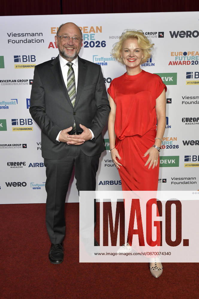 Martin Schulz and Anna Zeiter at the 2026 European Future Award ceremony at the Tipi am Kanzleramt in Berlin, October 19, 2026 Foto:xM.xBehrensx xFuturexImagex future_6022