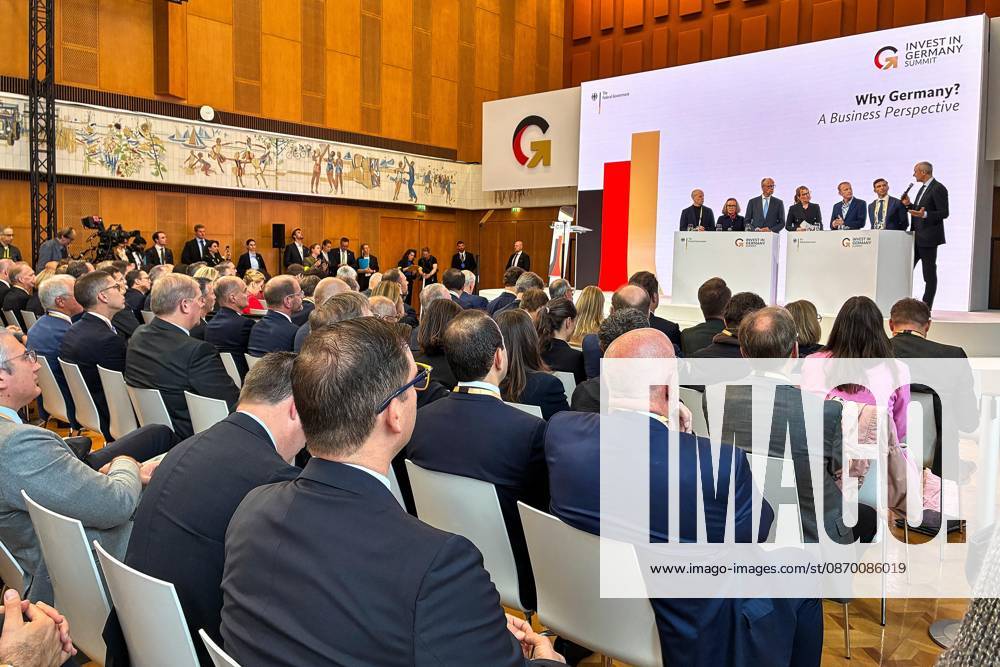 ESMT Invest in Germany Summit Invest in Germany Summit, featuring, among others, Federal Chancellor Friedrich Merz (CDU) on stage