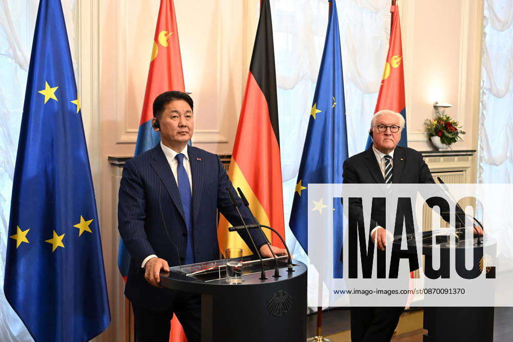 German President Steinmeier meets Mongolian President Khurelsukh in Berlin BERLIN, GERMANY - OCTOBER 20: German President Frank-Walter Steinmeier (R) and Mongolian President Ukhnaagiin Khurelsukh (L) hold a joint press conference following their meeting at Villa Borsig in Berlin, Germany, on October 20, 2026. The talks focus on bilateral relations between the two countries, which established a strategic partnership in 2024. Volodymyr Sindieiev Anadolu Berlin Germany. Editorial use only. Please get in touch for any other usage.