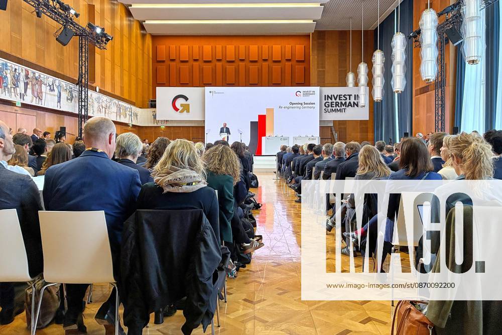 Berlin, Germany, October 20, 2026: ESMT Invest in Germany Summit—Chancellor Friedrich Merz (CDU) delivers the opening address