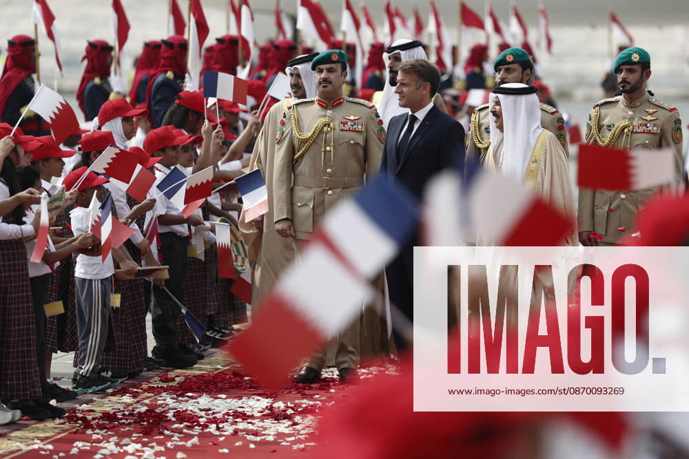 President Macron Visits Bahrain Bahrain s King Hamad bin Isa Al Khalifa welcomes French President Emmanuel Macron upon his arrival at Sakhir Air Base, in Manama, Bahrain, October 20, 2026. Photo by Benoit Tessier Pool ABACAPRESS.COM Manama Bahrain