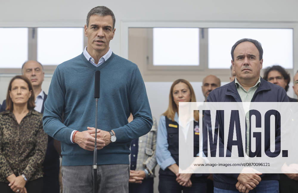 Sánchez Visits Oliva, Valencia, to Assess the Damage Caused by Storm Adam Prime Minister Pedro Sánchez speaks to the media alongside the president of the Valencian Regional Government, Juanfran Pérez Llorca, during a visit to the Forward Command Post for Storm Adam, on October 20, 2026, in Oliva, Valencia, Valencian Community, Spain. The storm caused by Storm Adam has resulted in three deaths in the Valencian Community: a man, approximately 64 years old, at a campground in Oliva, Valencia; a 79-year-old woman with limited mobility found dead in her home, also in Oliva, and another woman who lost her life this past Sunday after going into the sea in the Valencian town of Sagunt. October 20, 2026, Oliva, Valencia, Valencian Community, Oliva,