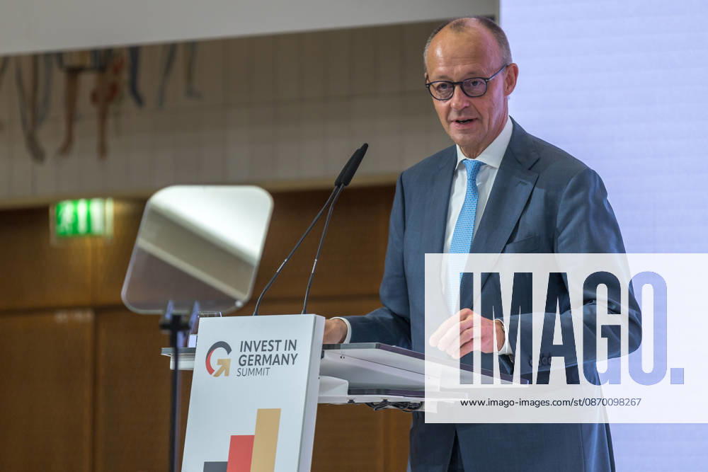 Invest in Germany Summit in Berlin: German Chancellor Friedrich Merz (CDU) speaks at the Invest in Germany Summit on October 20, 2026, in Berlin. Bundeskanzler Friedrich Merz (CDU) speaks at the Invest in Germany Summit on October 20, 2026, in Berlin. Berlin, Berlin, Germany. ESMT Berlin