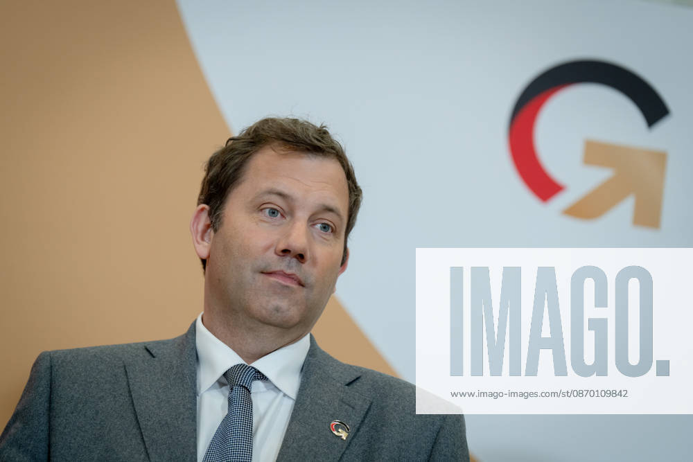 Invest in Germany Summit, Berlin, ESMT Invest in Germany Summit, Berlin, ESMT, Lars Klingbeil, Federal Minister of Finance Berlin Berlin GER