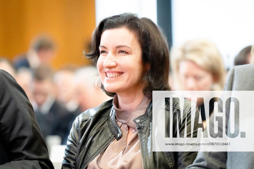 Invest in Germany Summit, Berlin, ESMT Invest in Germany Summit, Berlin, ESMT, Dorothee Bär, Federal Minister of Research Berlin Berlin GER