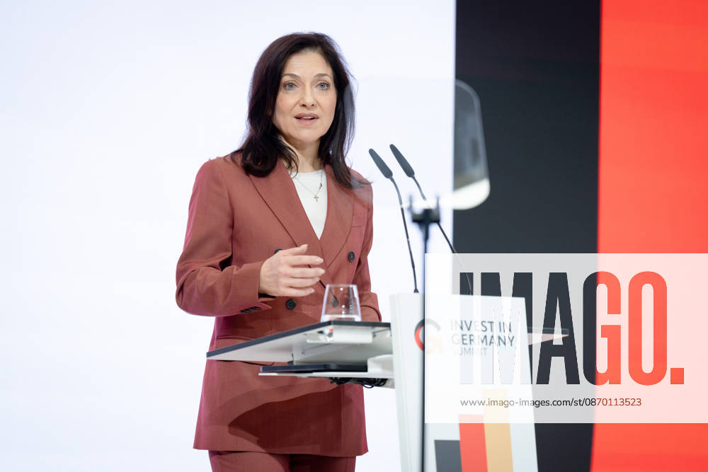 Invest in Germany Summit, Berlin, ESMT Invest in Germany Summit, Berlin, ESMT, Katherina Reiche, Federal Minister for Economic Affairs Berlin Berlin GER